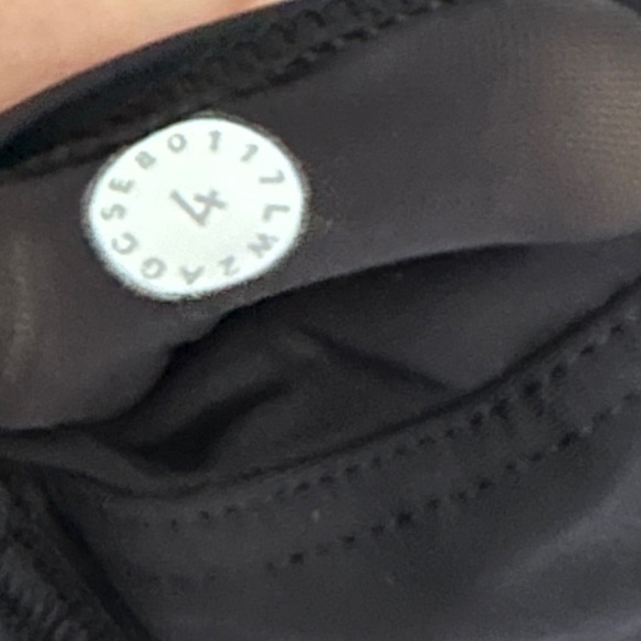 Lululemon All Day Breeze Bra Black Size 4 - Picture 5 of 5